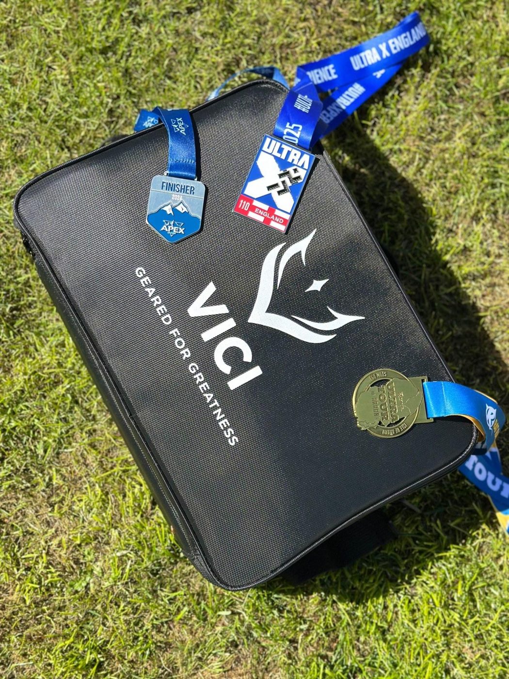 VICI Founder bag with ultra running medals